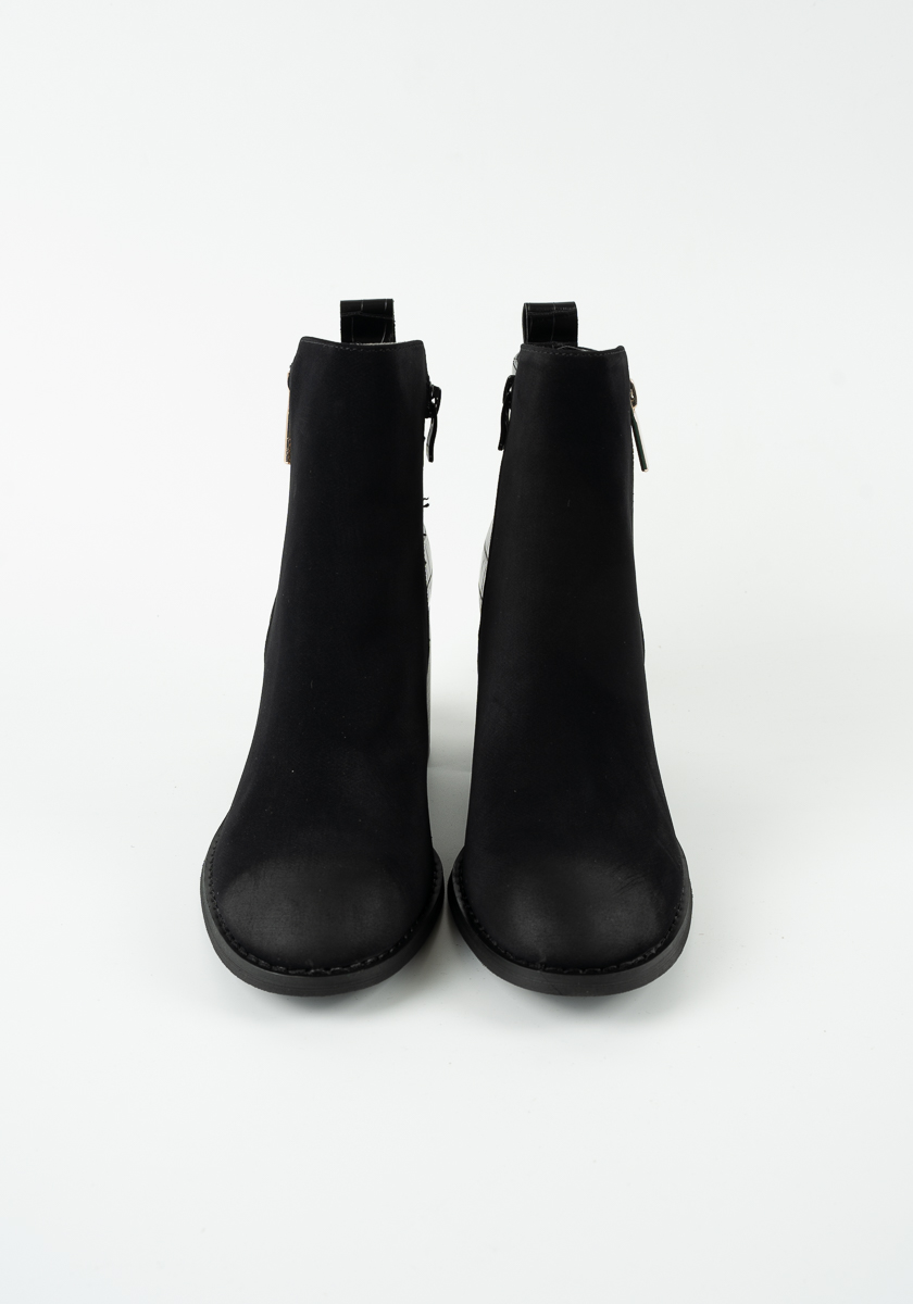 Γυναικείο Μποτάκι με τακούνι Μαυρο κωδ:M718