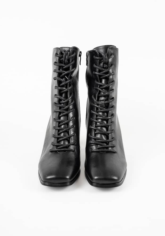 Γυναικείο Μποτάκι με τακούνι Μαυρο κωδ:QT07-106