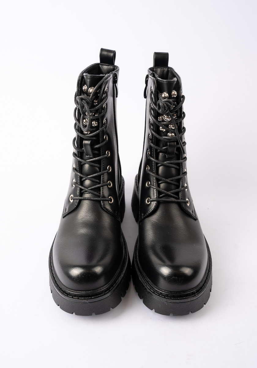 Γυναικείο Μποτακι Μαυρο Δερματίνη κωδ:YT018